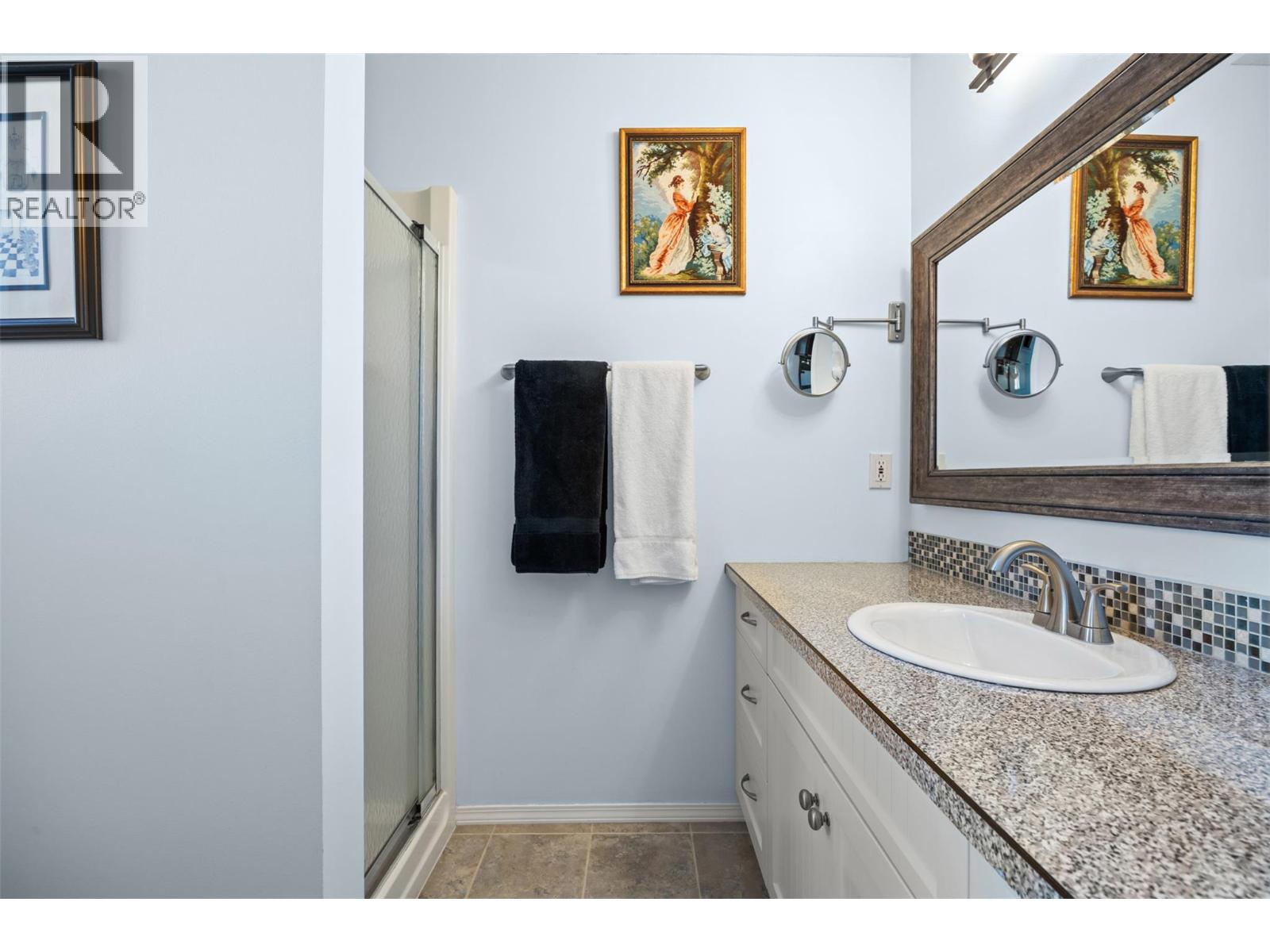 1384 NELSON Place, Kelowna