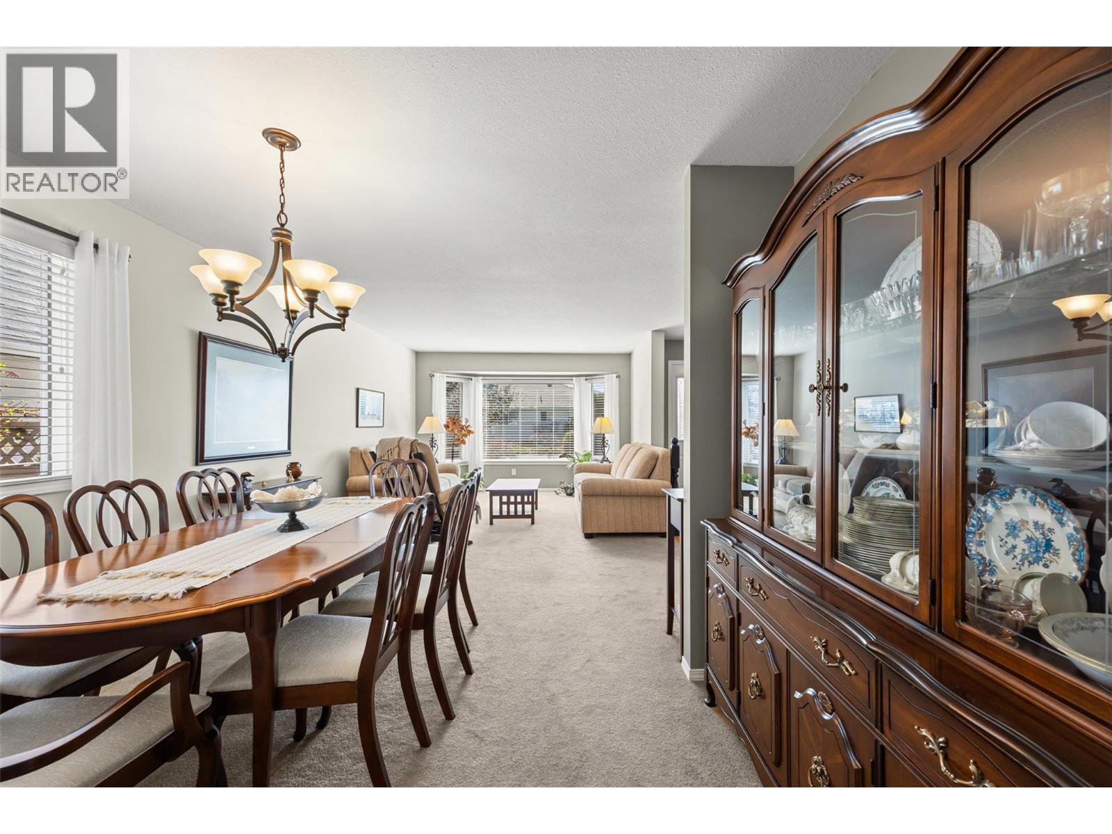 1384 NELSON Place, Kelowna