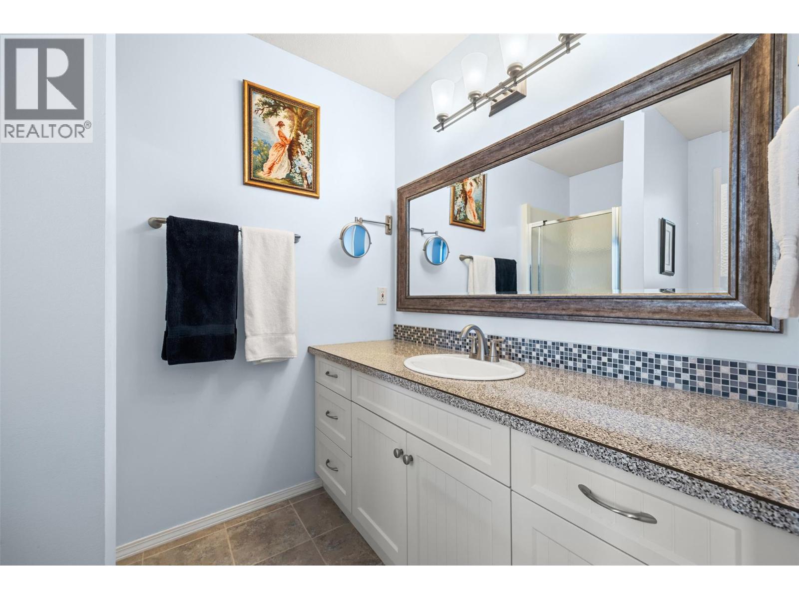 1384 NELSON Place, Kelowna