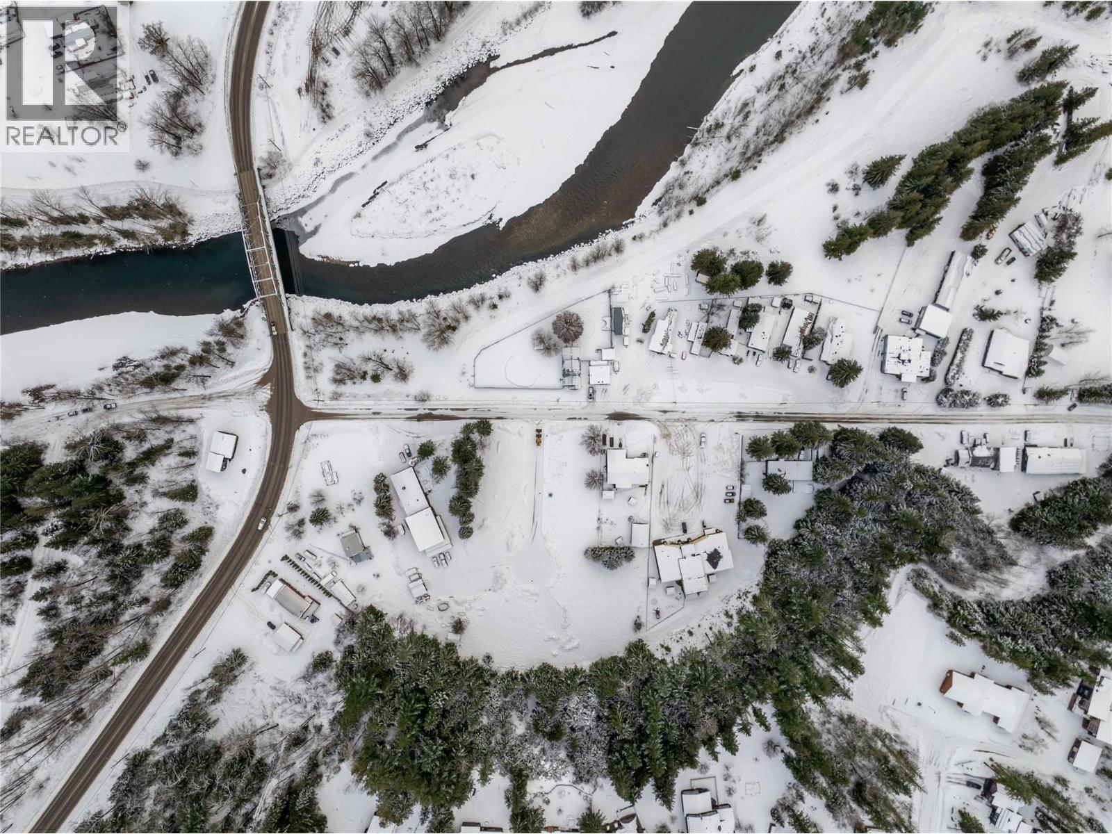  10-1445 Illecillewaet Road, Revelstoke