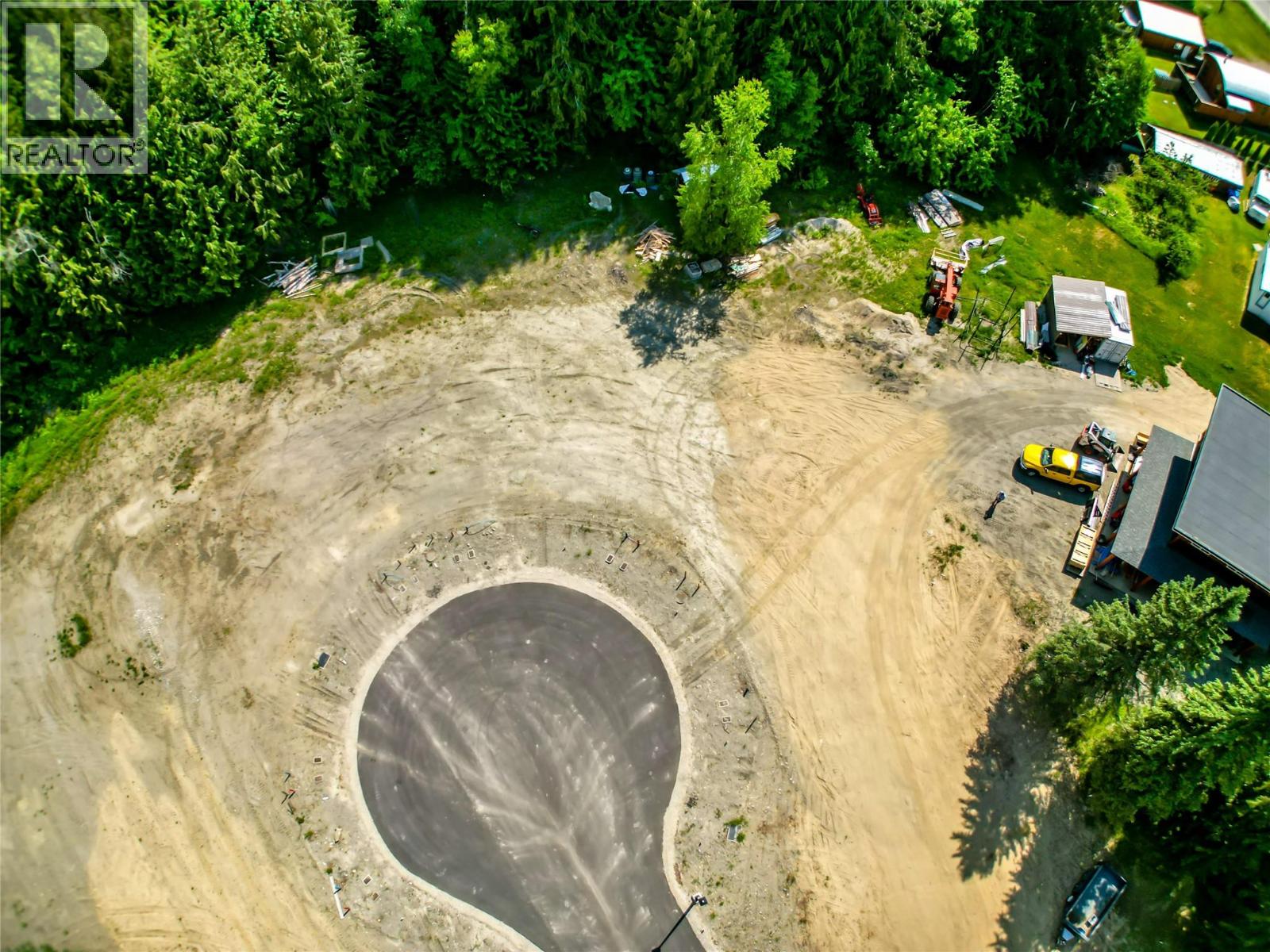  10-1445 Illecillewaet Road, Revelstoke