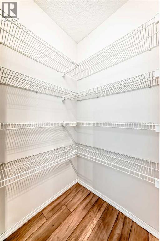 Single Family House for Sale in   Shawville Way SE Shawnessy Calgary 