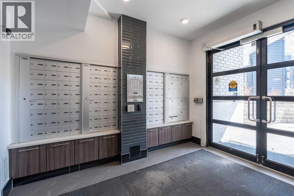 311, 10 Sierra Morena Mews SW, Calgary, Alberta