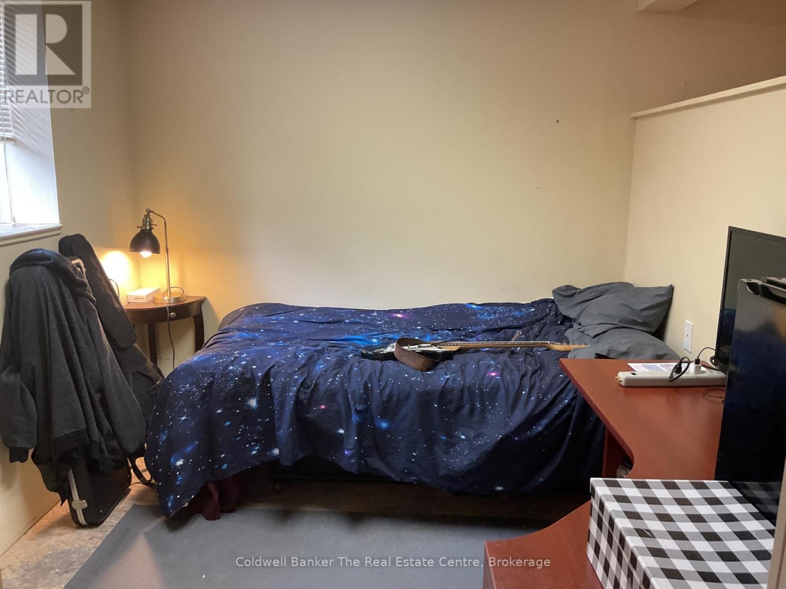 3 GLENDALE ROAD - 28