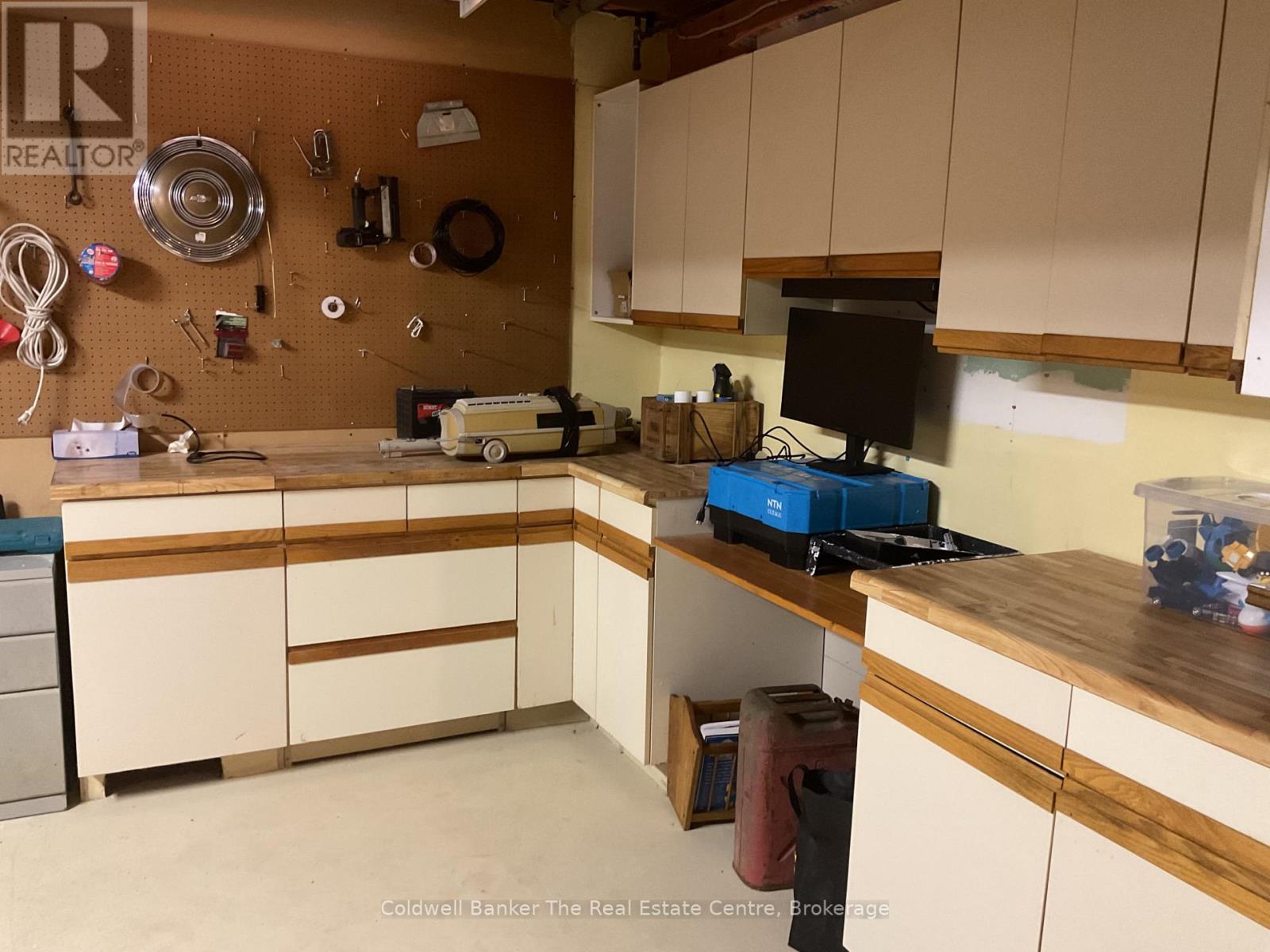 3 GLENDALE ROAD - 29