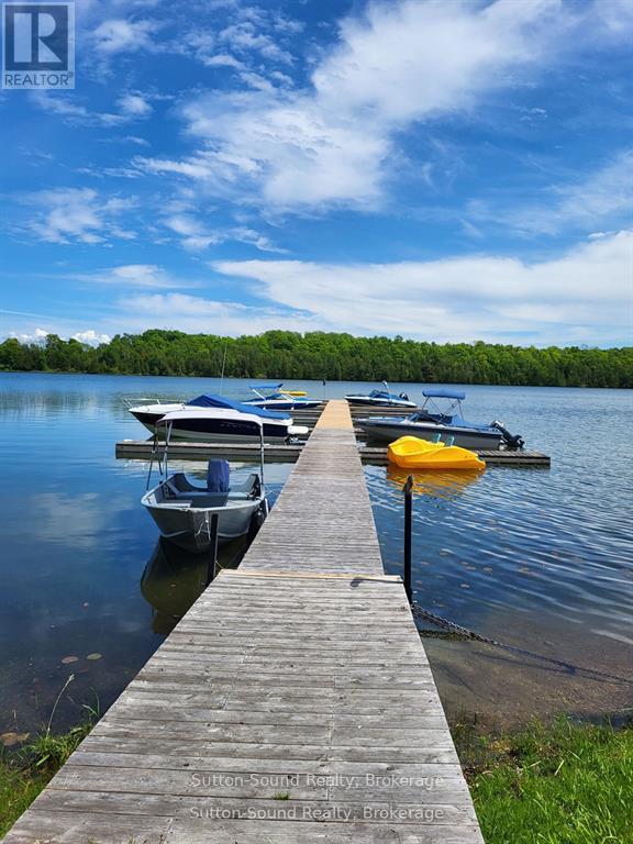 124 GOLDEN POND DRIVE - 35