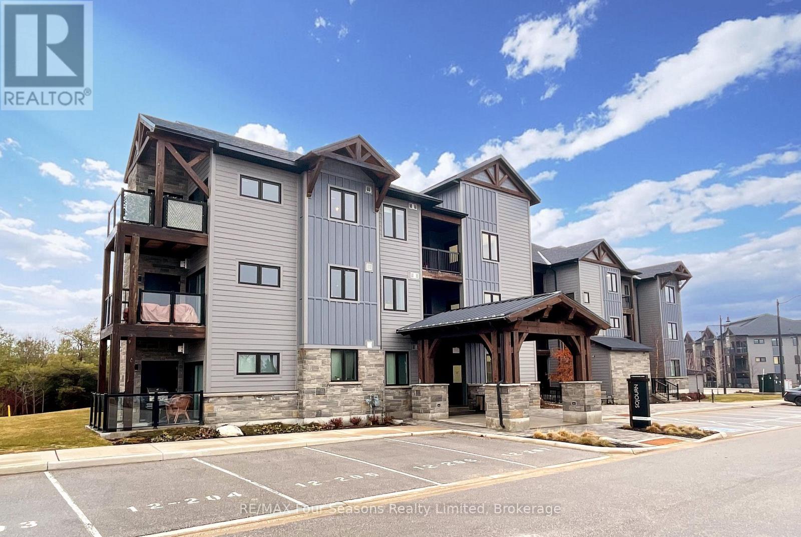 #107 12 BEAUSOLEIL LANE - 1