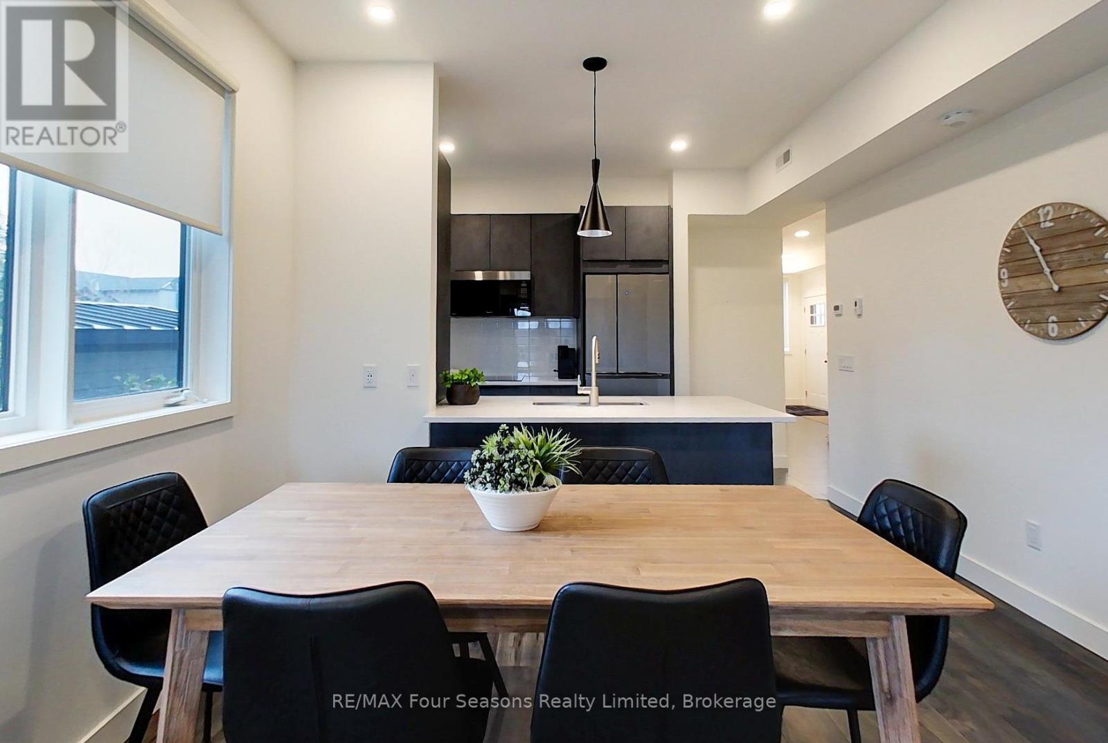 #107 12 BEAUSOLEIL LANE - 9