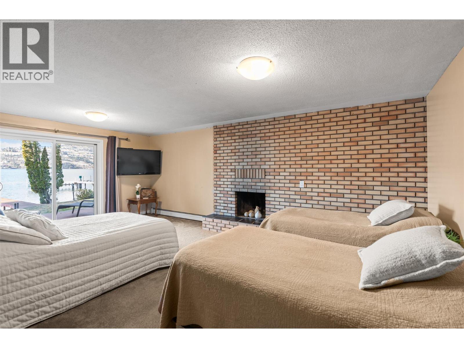 8997 Peters Road, Vernon