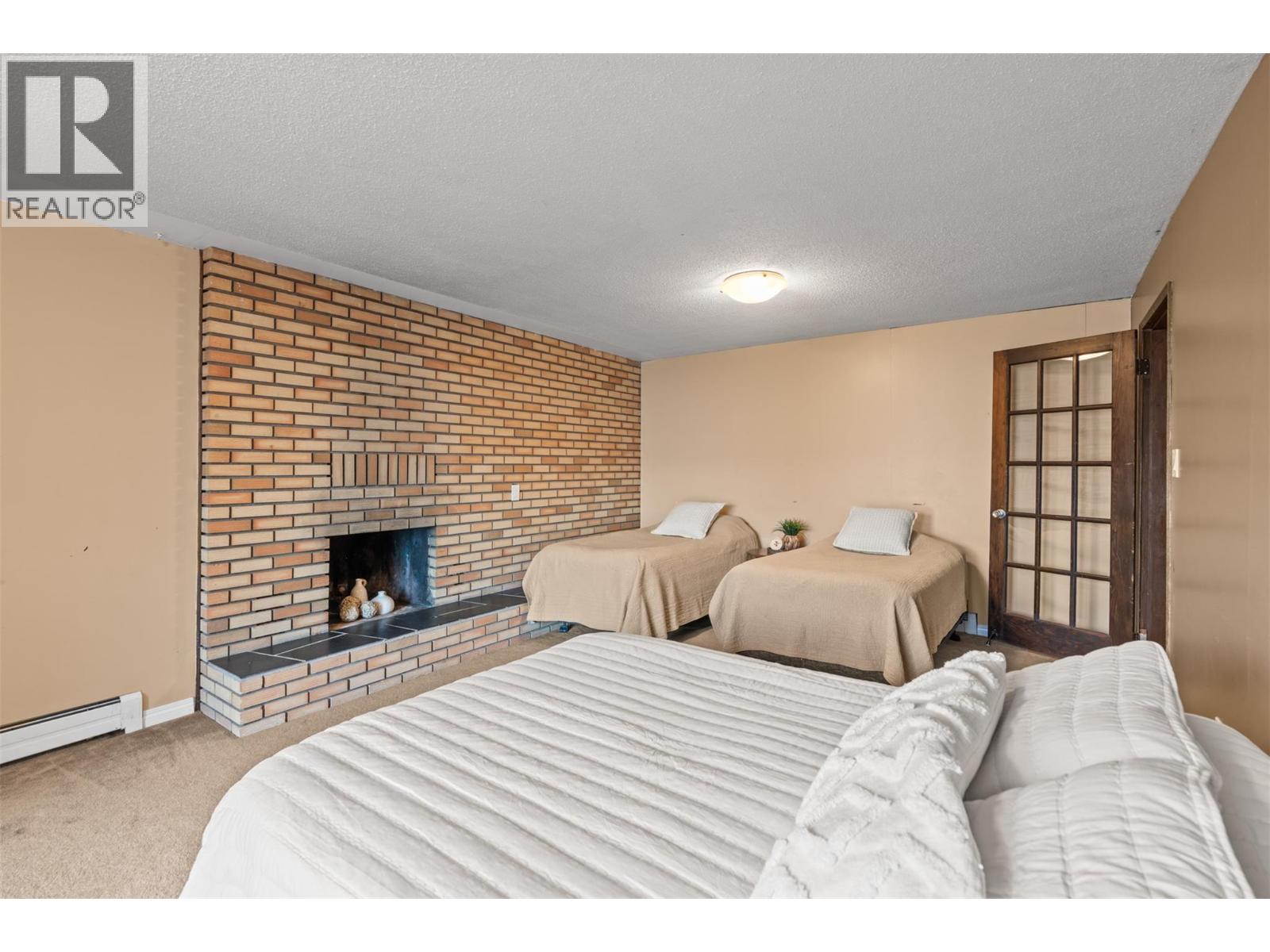 8997 Peters Road, Vernon