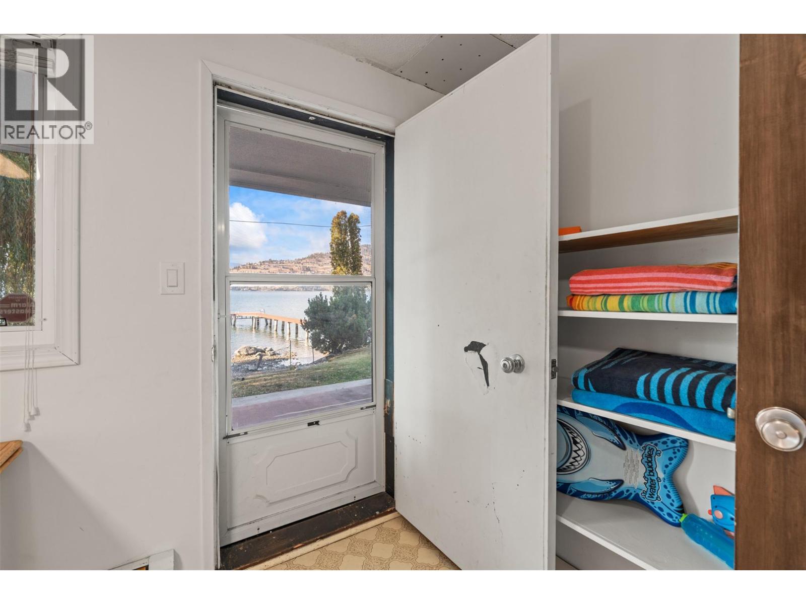 8997 Peters Road, Vernon