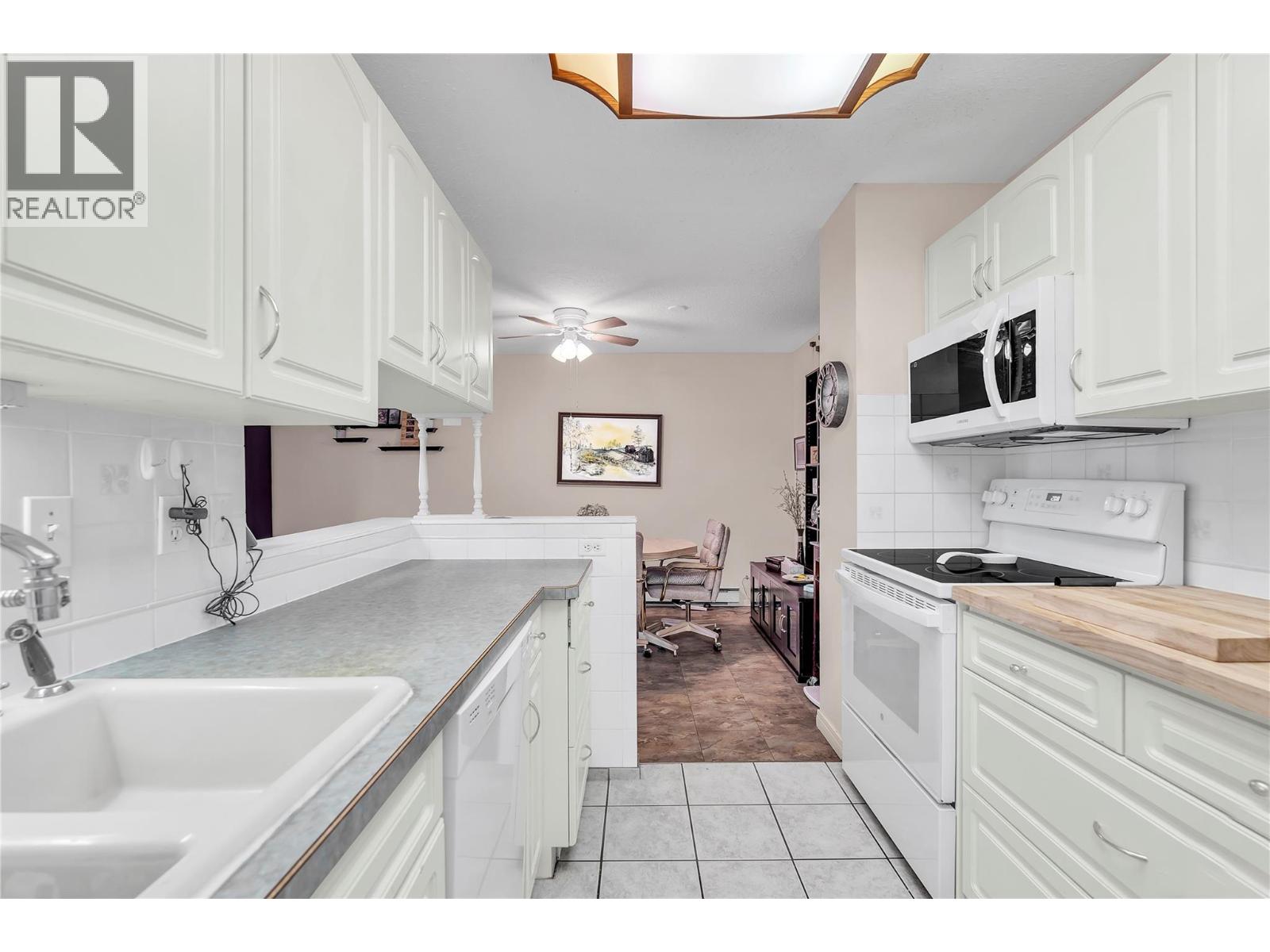401 740 Winnipeg Street, Penticton