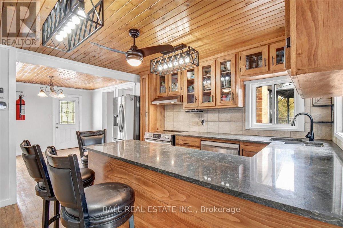 1903 COUNTY ROAD 504 - 10