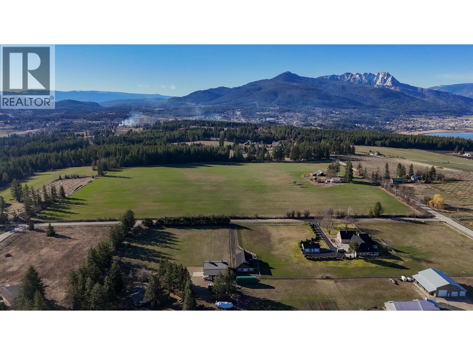 4820 30 Street NE, Salmon Arm