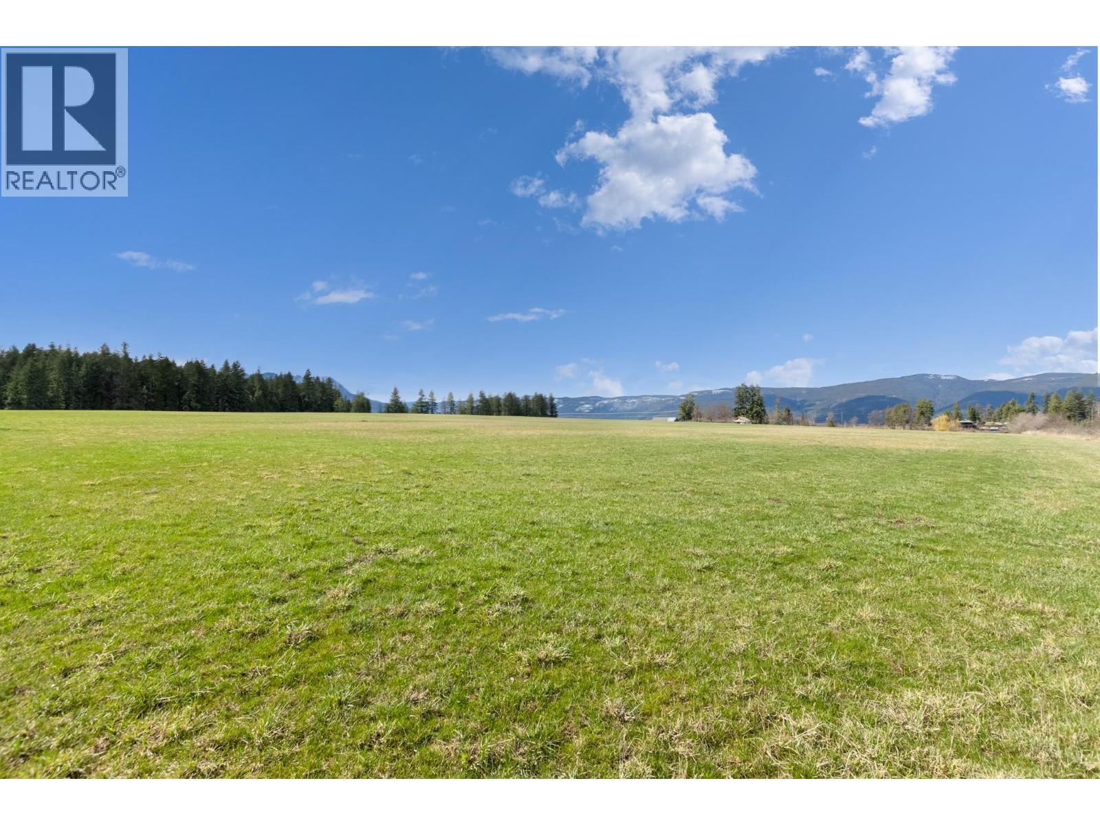 4820 30 Street NE, Salmon Arm