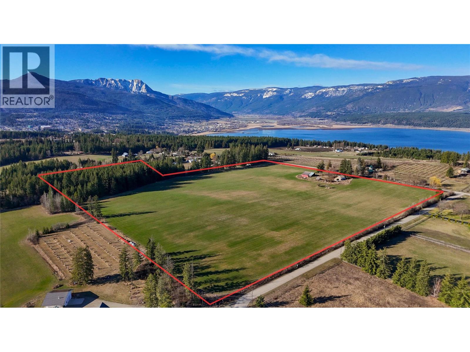  4820 30 Street Northeast, Salmon Arm