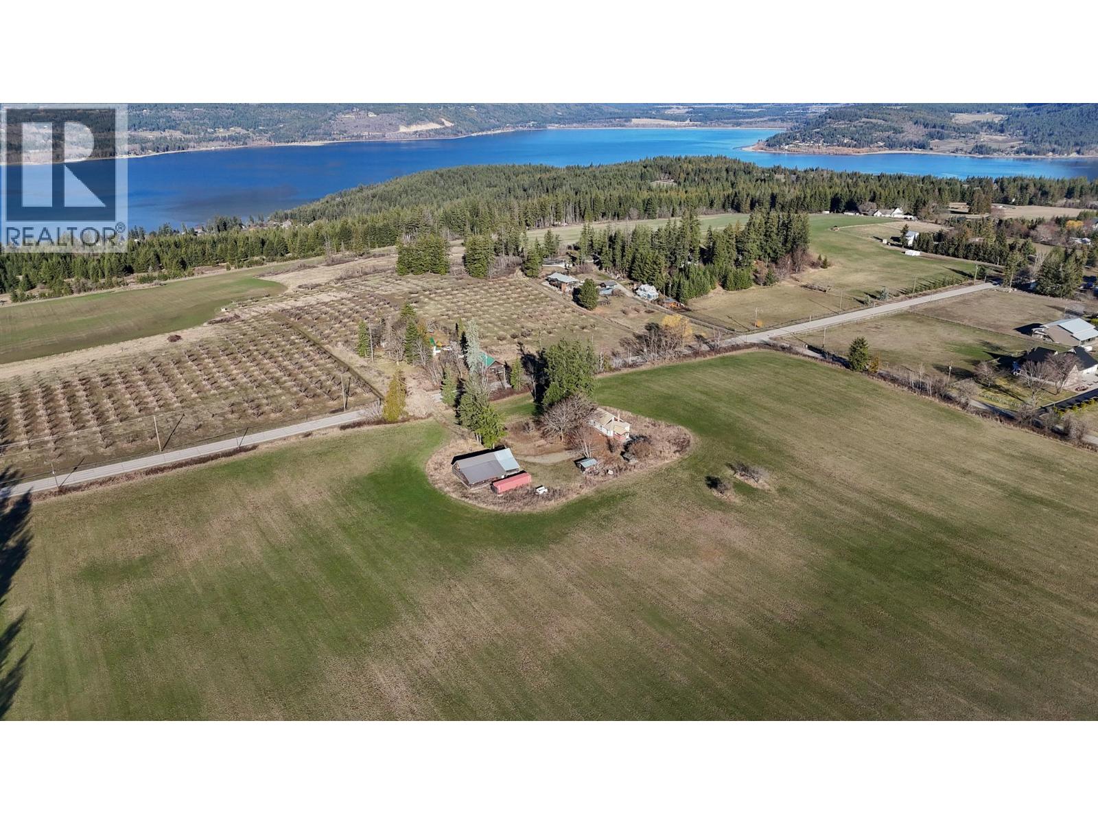 4820 30 Street NE, Salmon Arm