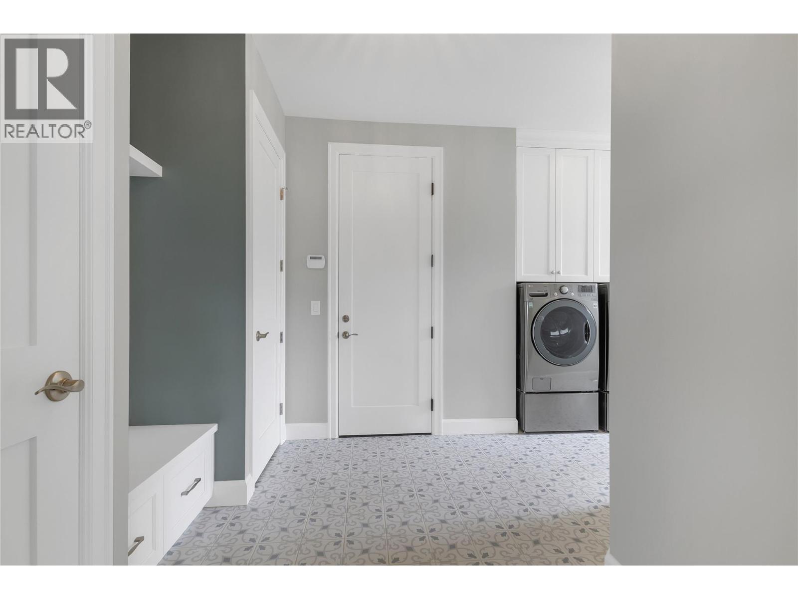 7091 Jasper Drive, Vernon