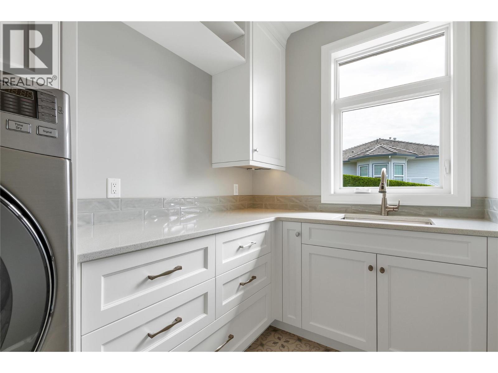 7091 Jasper Drive, Vernon