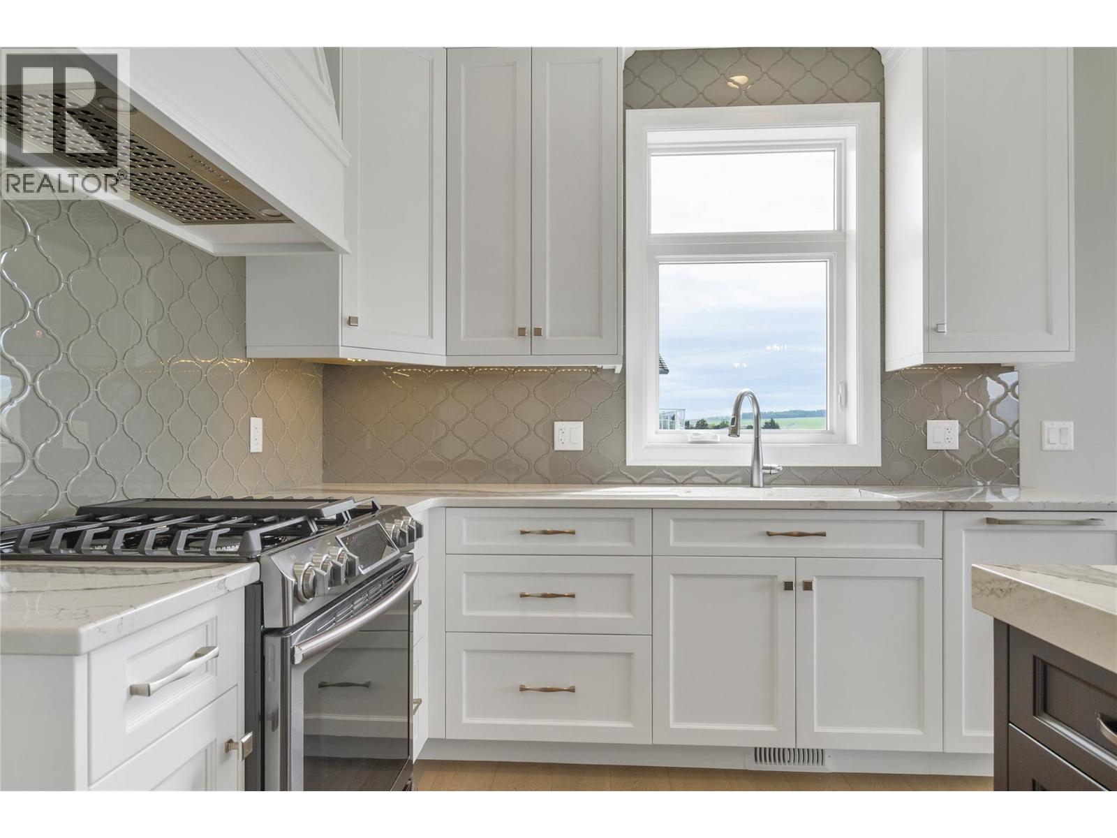 7091 Jasper Drive, Vernon