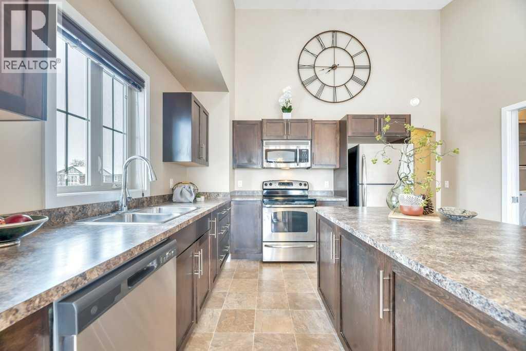 Single Family House for Sale in   Eversyde Boulevard SW Evergreen Calgary 