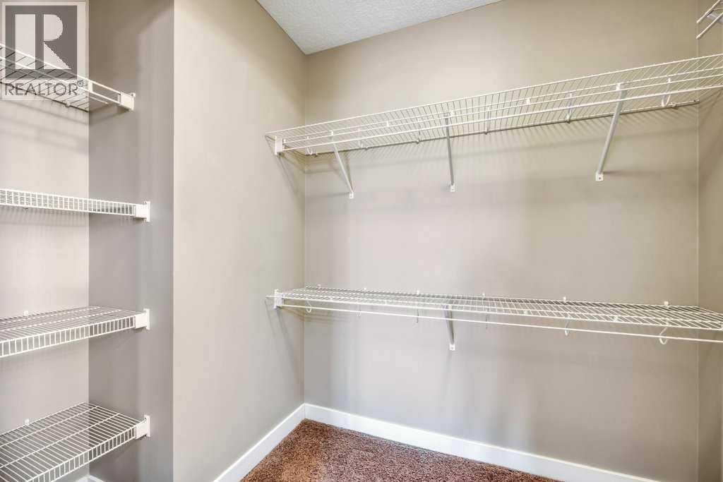 Single Family House for Sale in   Eversyde Boulevard SW Evergreen Calgary 