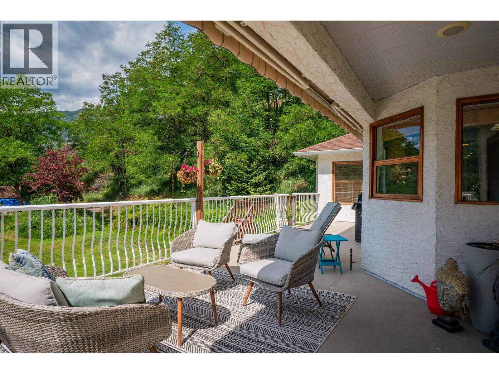 507 15TH AVENUE - 53