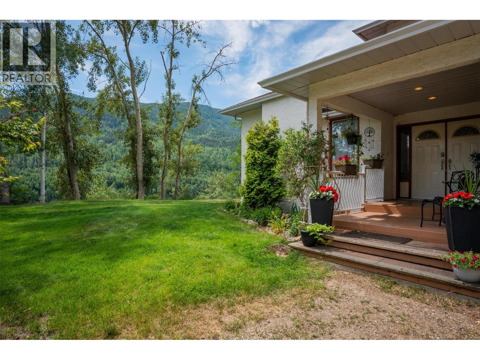 507 15TH AVENUE - 56