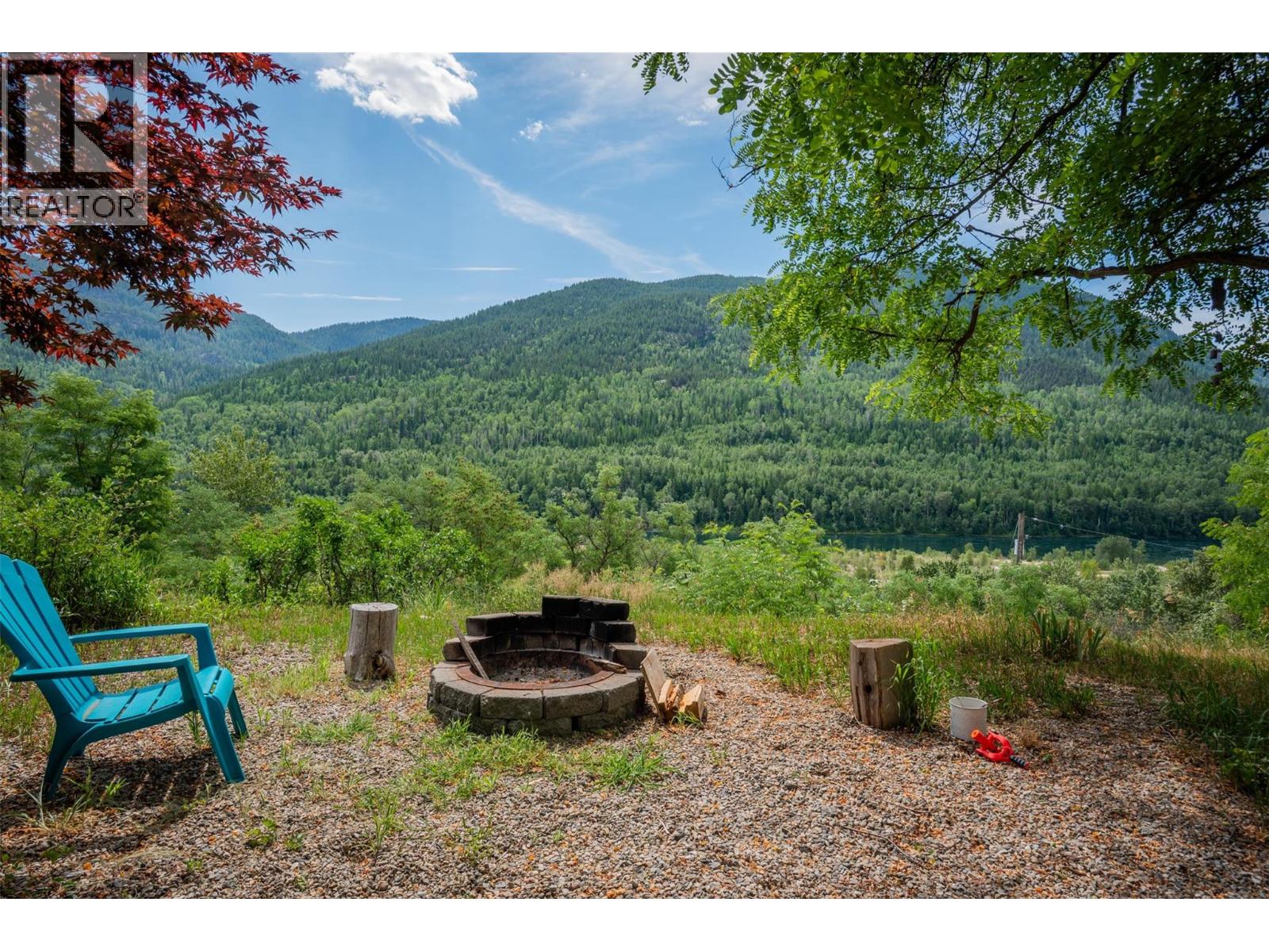 507 15TH AVENUE - 69