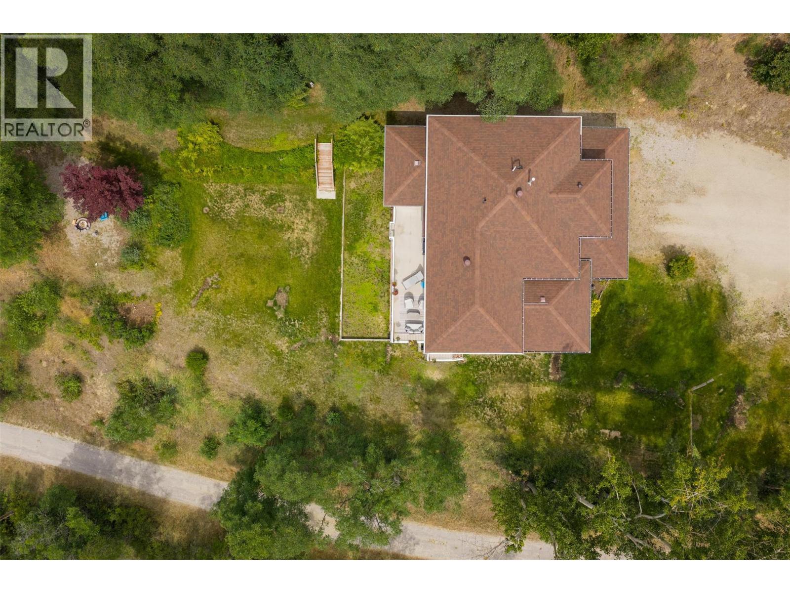 507 15TH AVENUE - 64