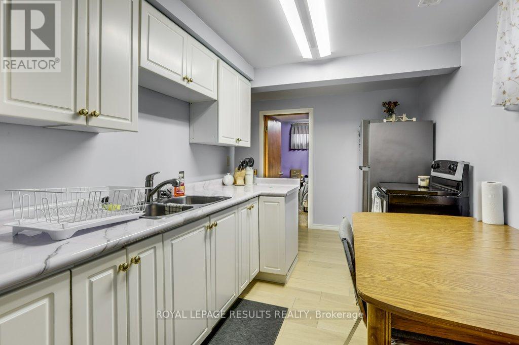 Single Family House Bungalow for Sale in  RICHMOND ROAD Bayham (Richmond) 