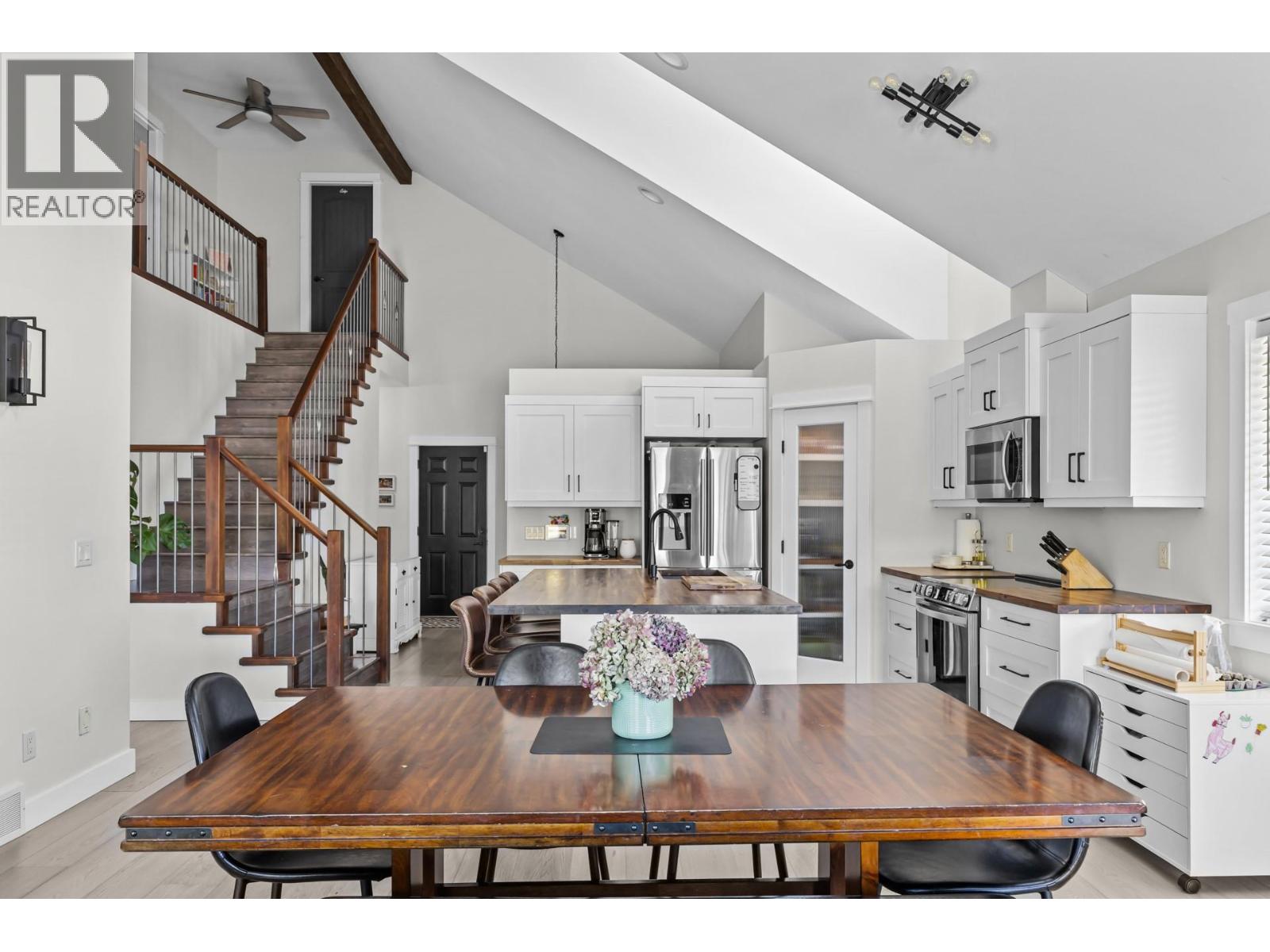 2079 Shelby Crescent, West Kelowna