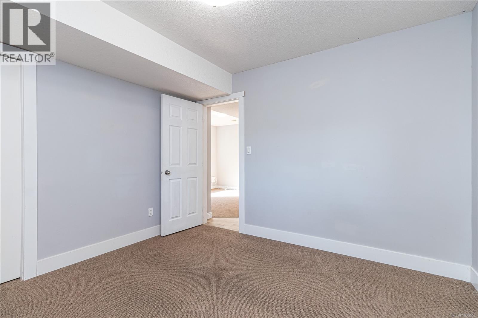754 Southland Way - 36