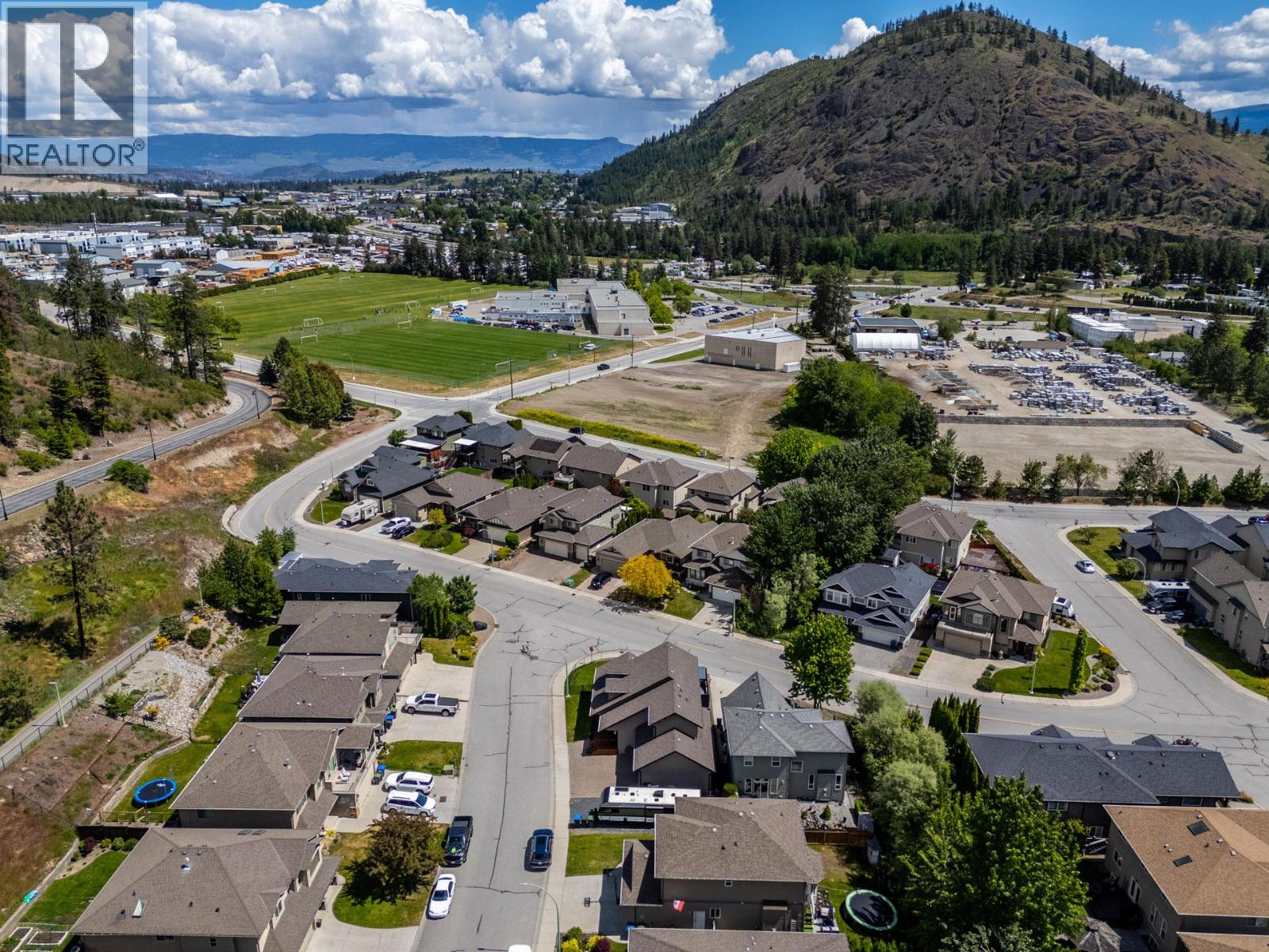 2079 Shelby Crescent, West Kelowna