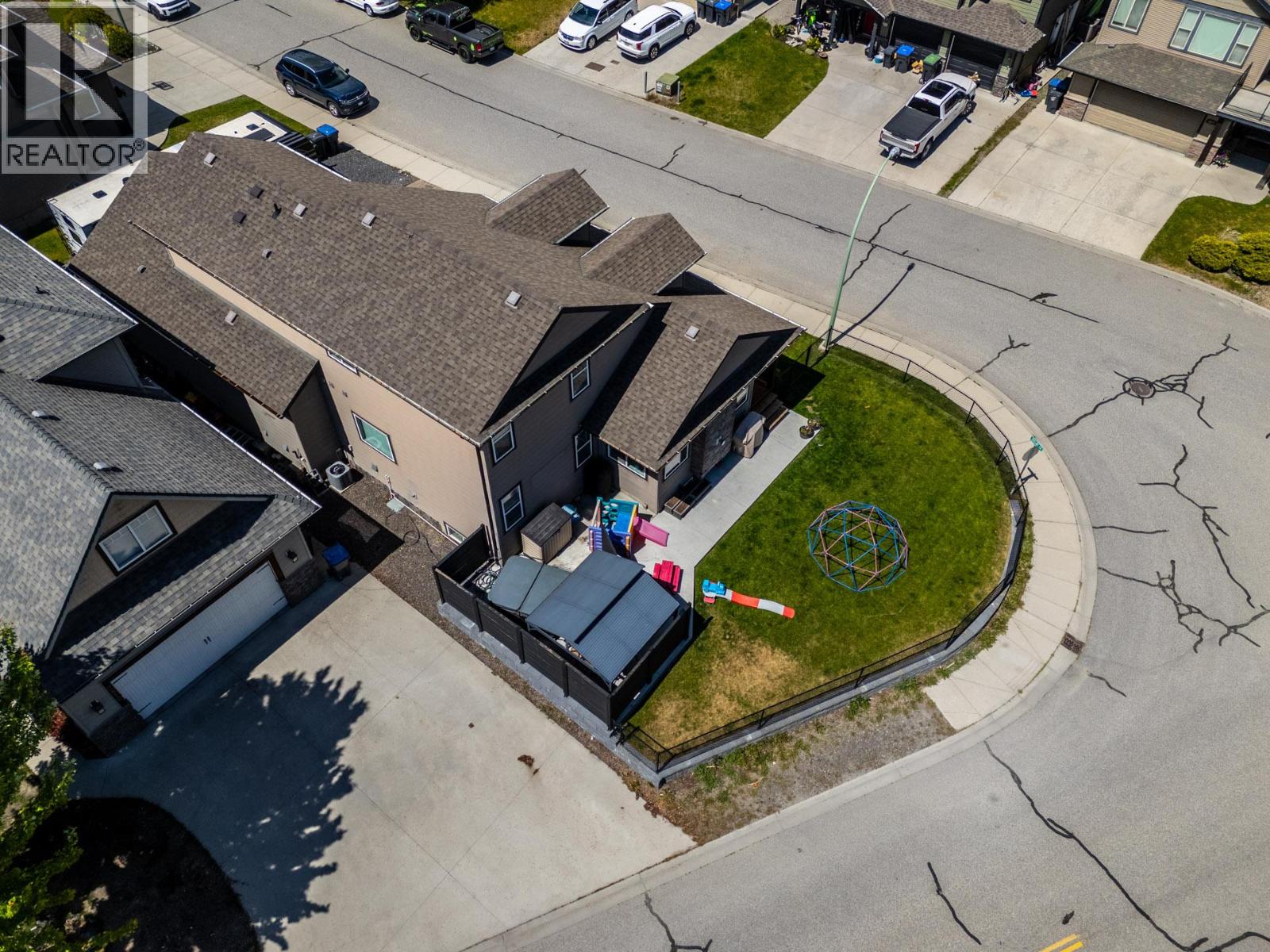 2079 Shelby Crescent, West Kelowna