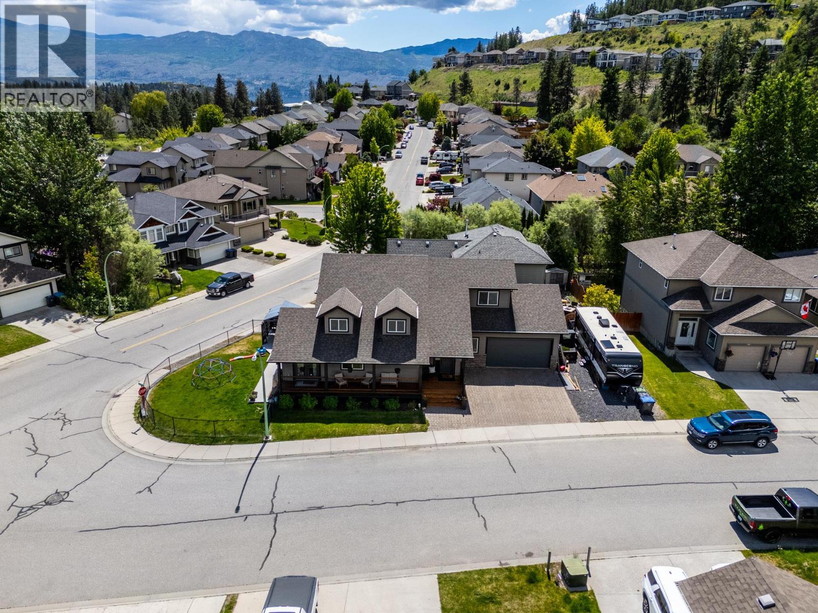 2079 Shelby Crescent, West Kelowna
