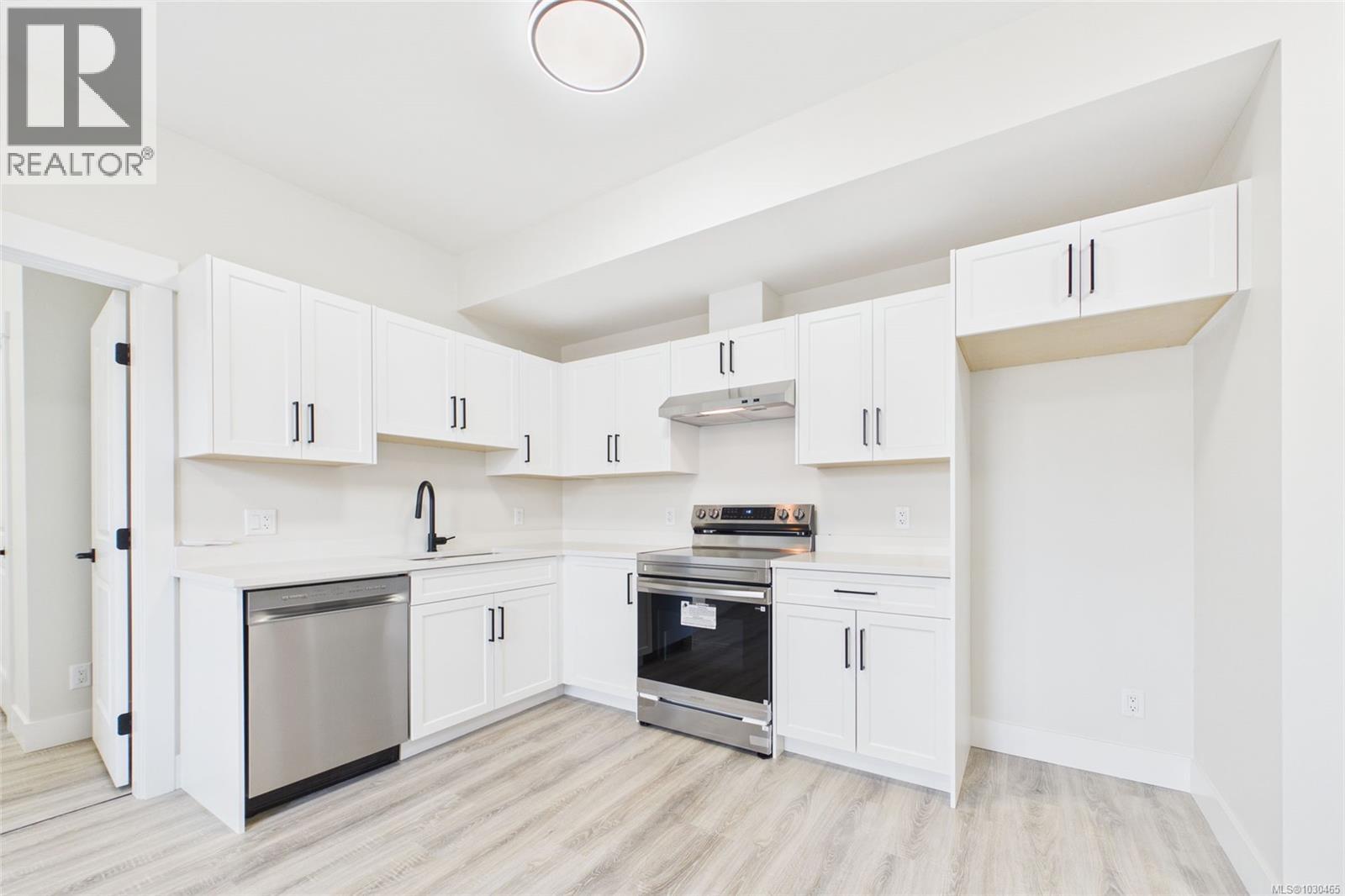 3521 HASLAM LANE - 21