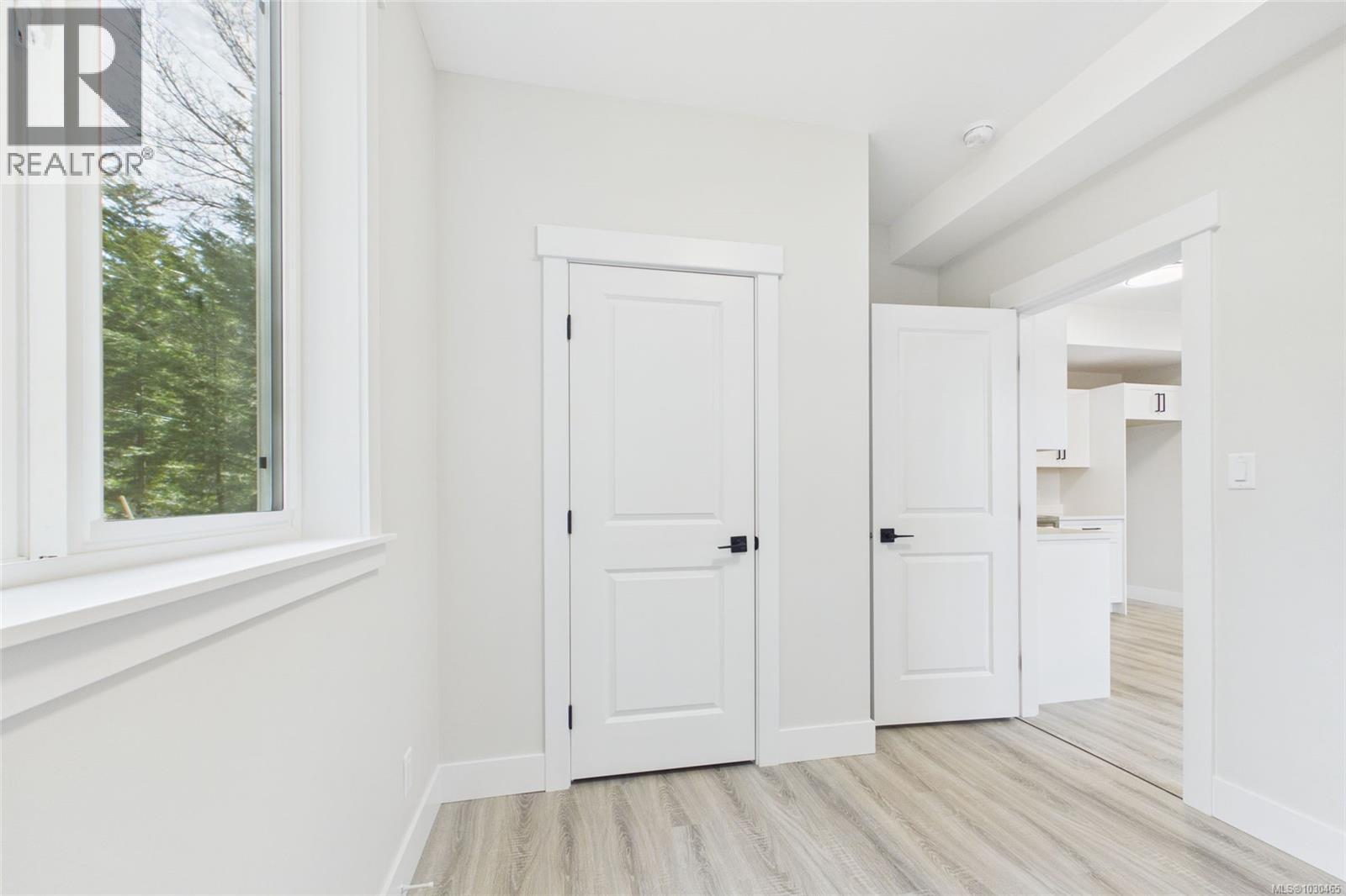 3521 HASLAM LANE - 26