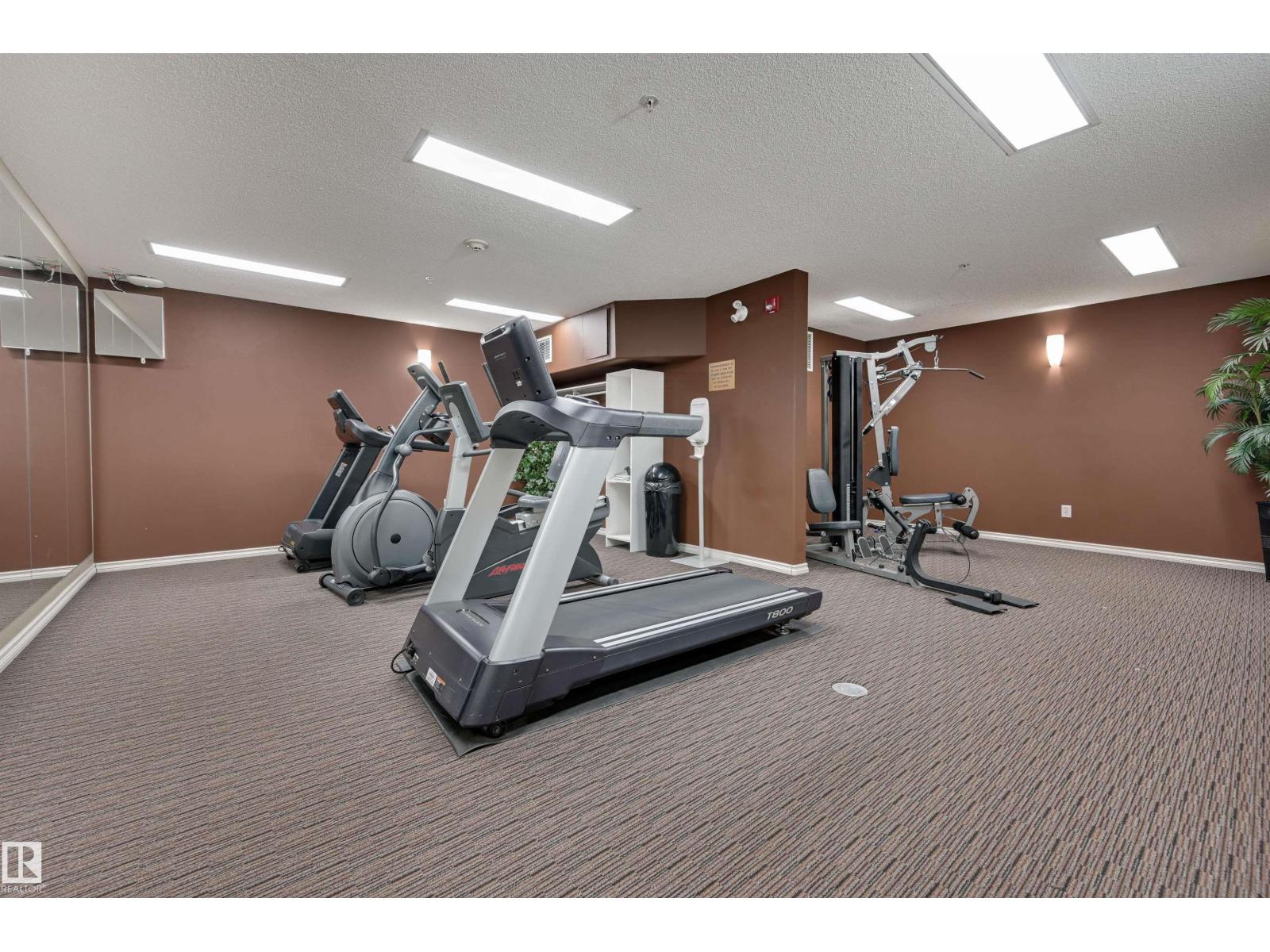 #424 5951 165 AV NW - 32