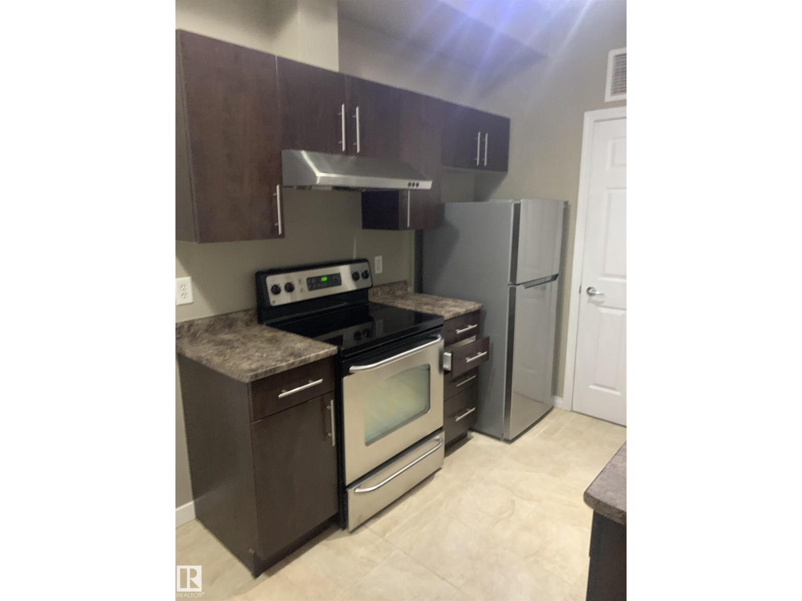 #411 6925 199 ST NW NW, Edmonton