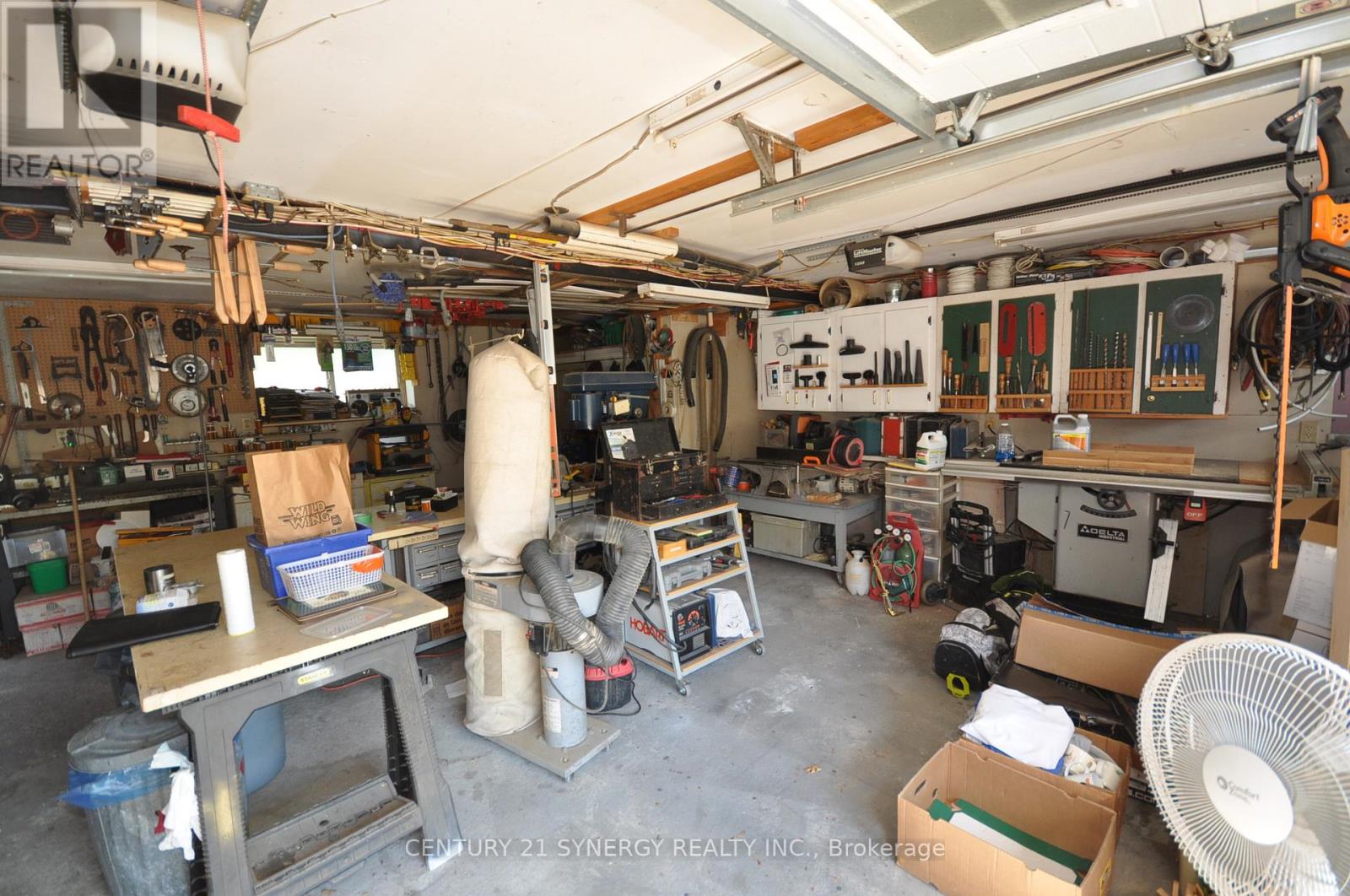 186 GOLF CLUB ROAD N - 20