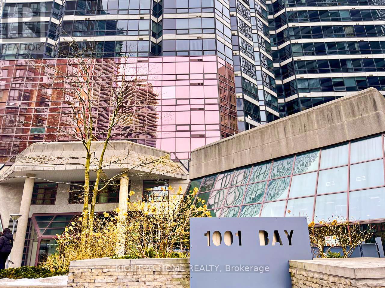 3104 - 1001 BAY STREET