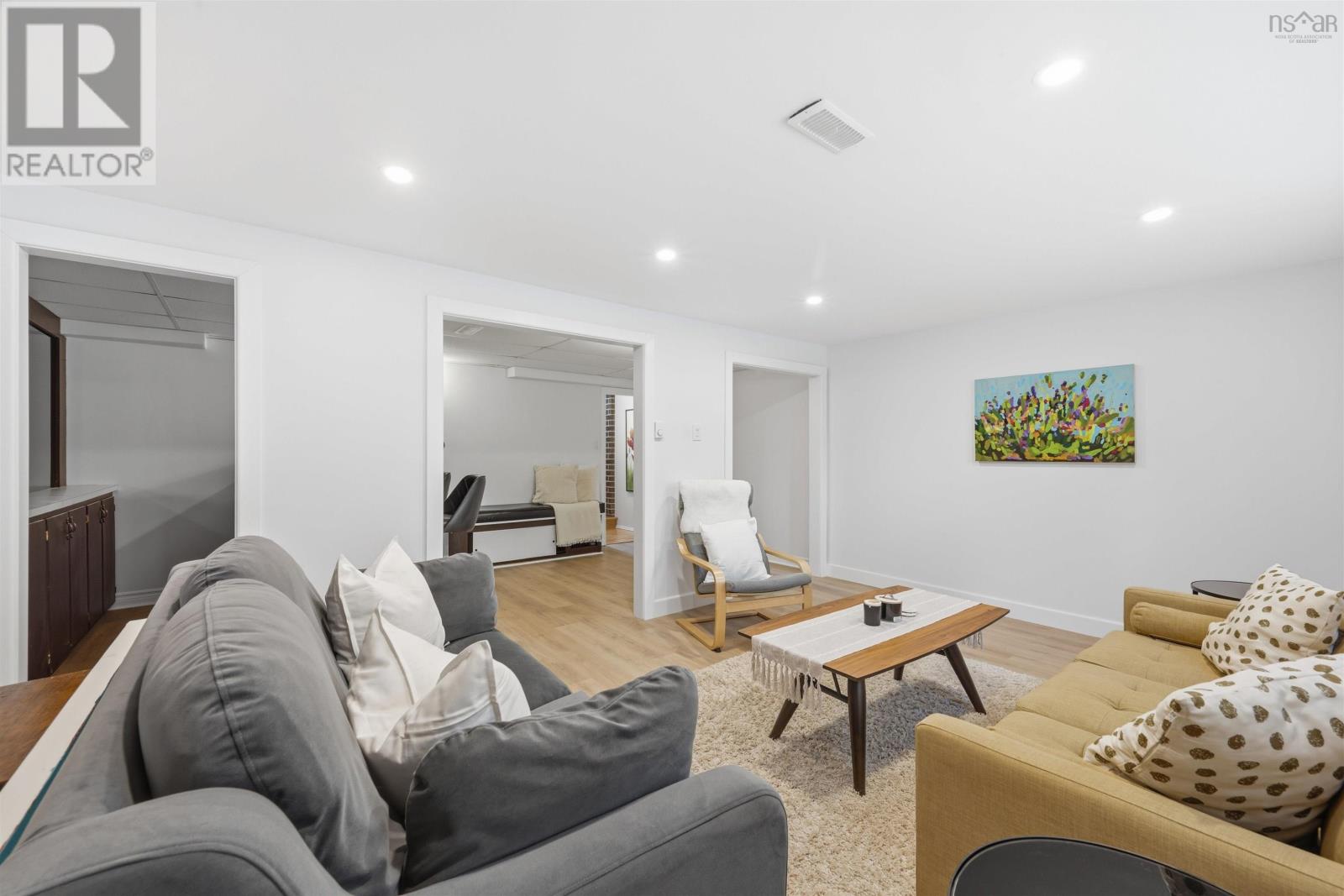 12 Hanover Court - 37