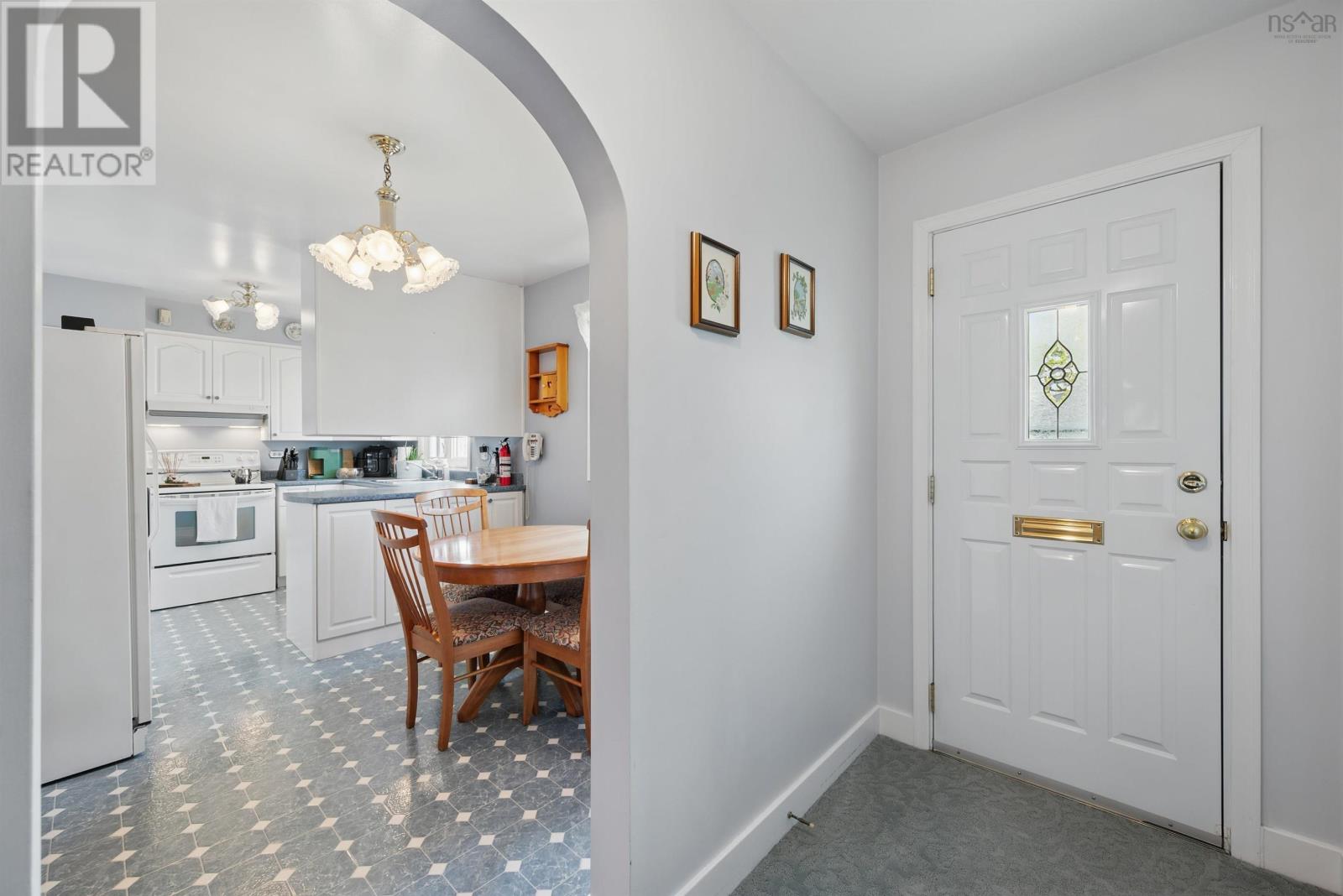 Property 28 of 48 of 22 Moira Street