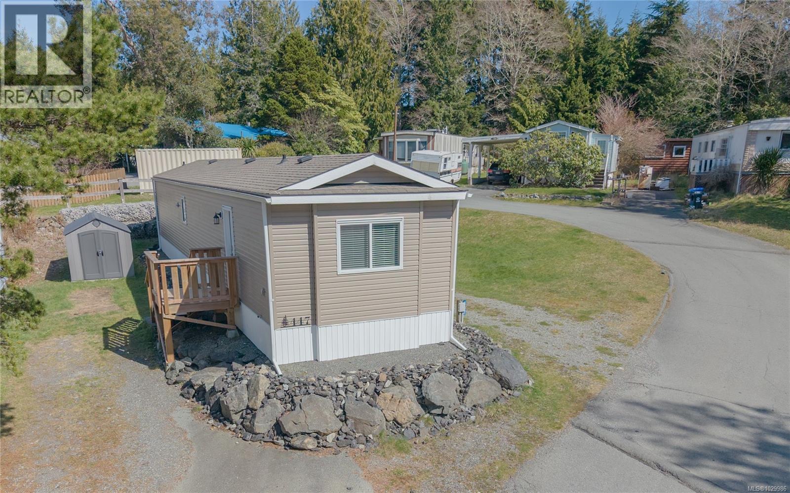 447 Orca Cres - 1