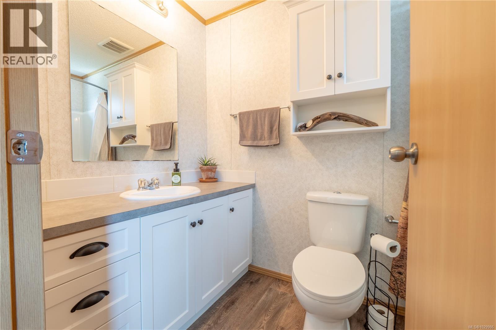 447 Orca Cres - 13