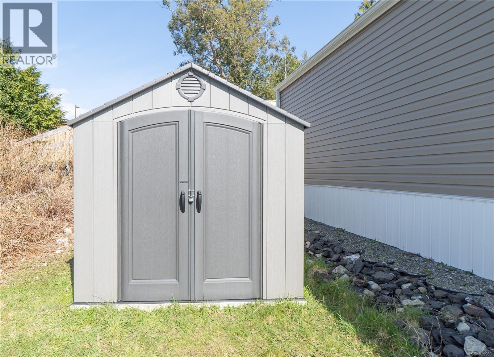 447 Orca Cres - 19