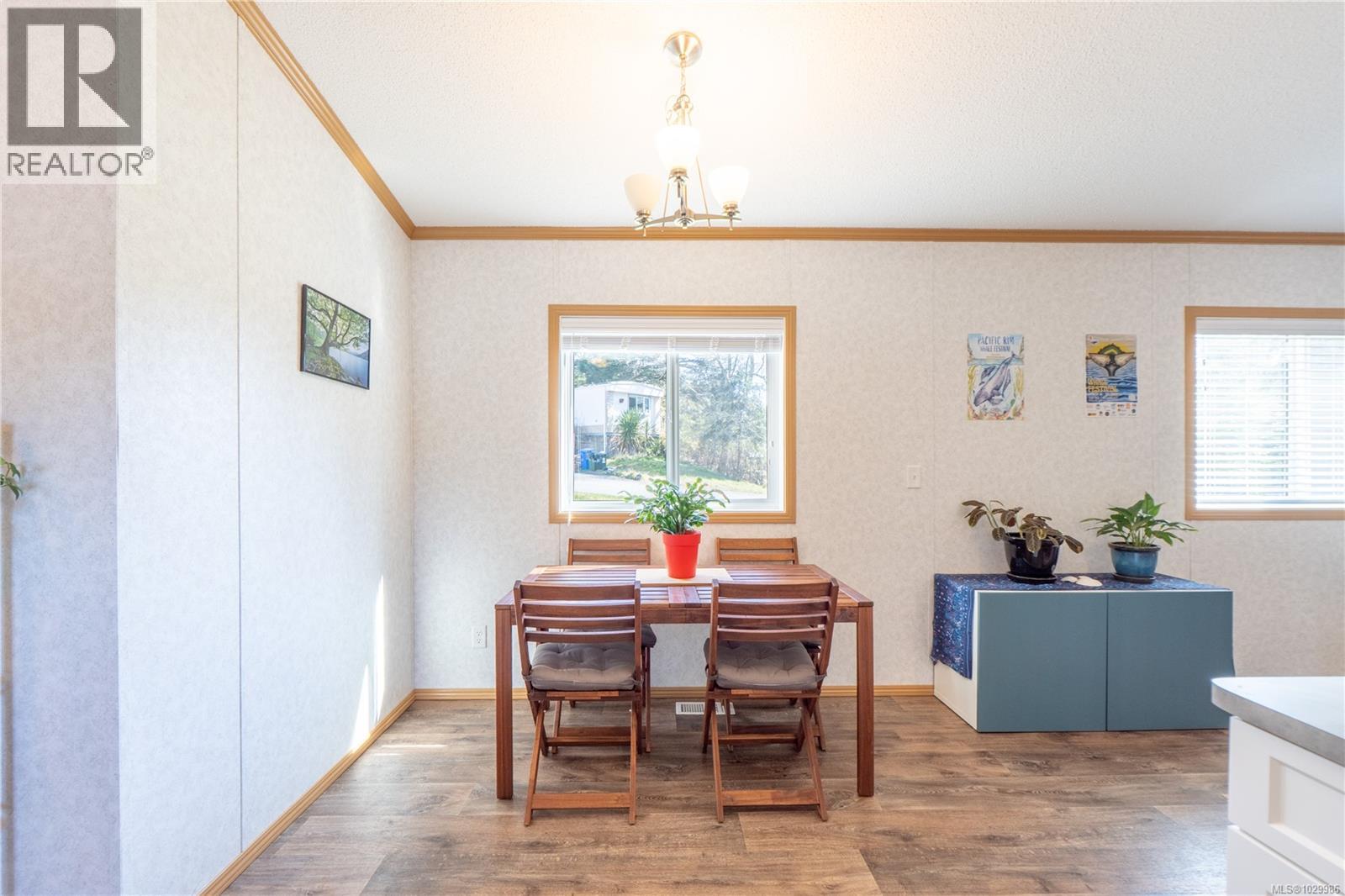447 Orca Cres - 7