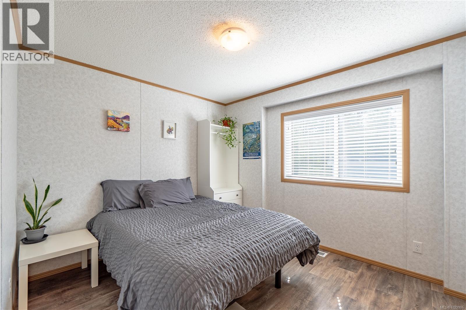 447 Orca Cres - 15
