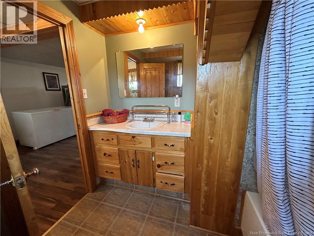 173 LEBOUTHILLIER ROAD - 22